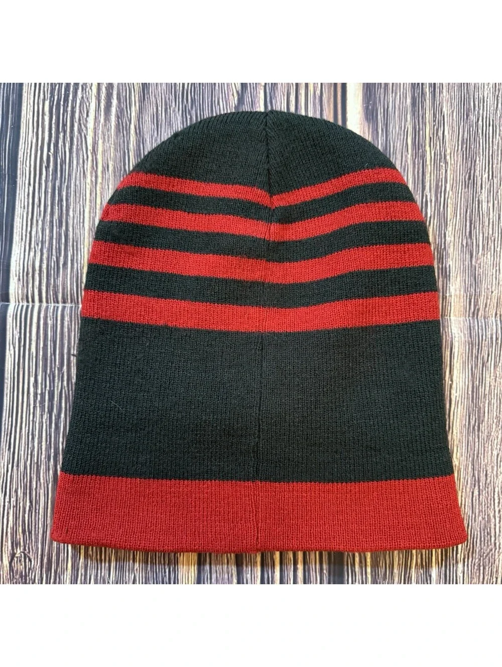 Nike Beanie Knit Hat Black Red Striped Swoosh Logo Youth One Size Unisex